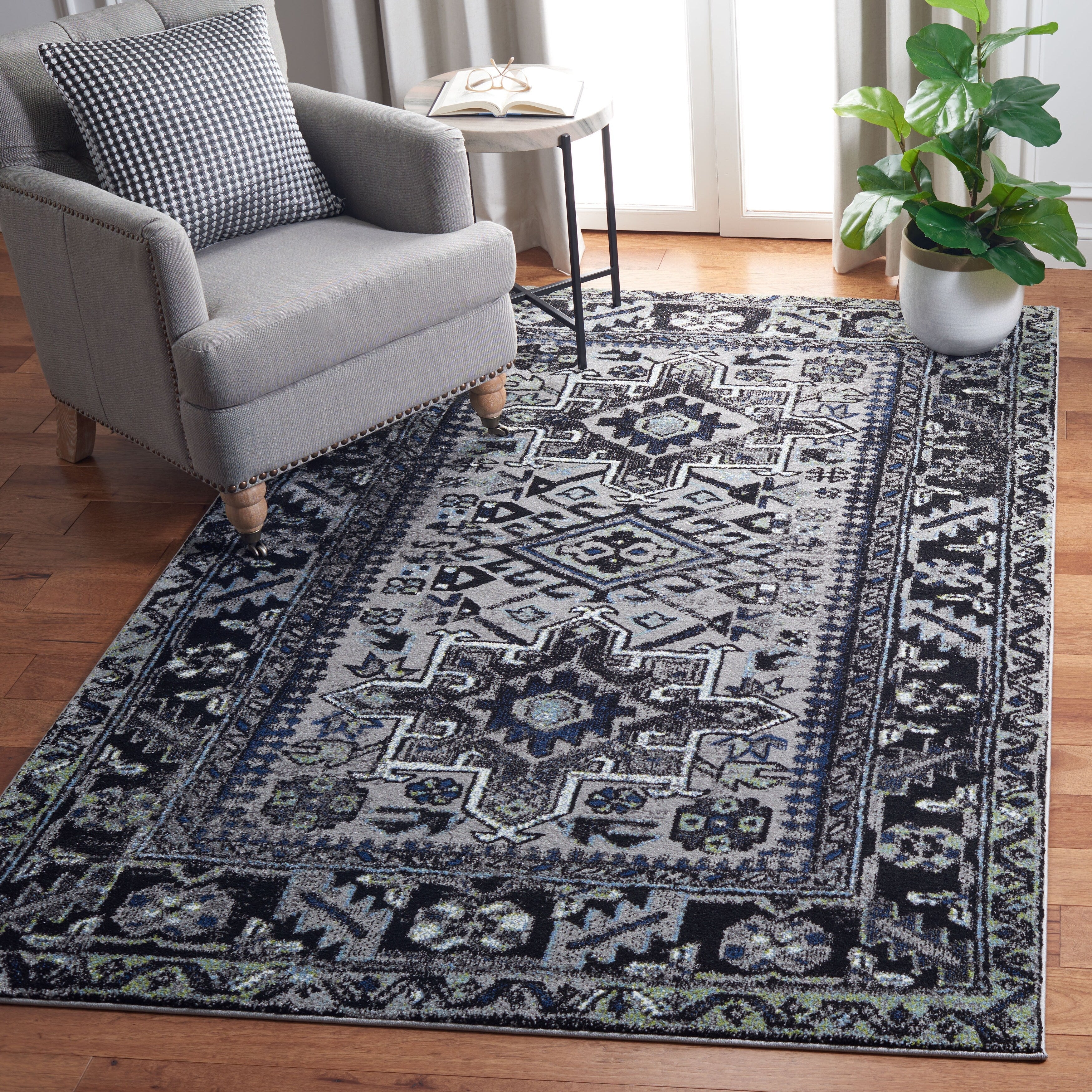 SAFAVIEH Vintage Hamadan Vina Oriental Rug