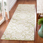 SAFAVIEH, Handmade Blossom Vesela Modern Floral Wool Rug