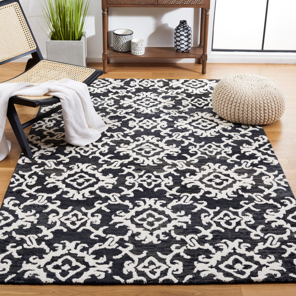 SAFAVIEH, Handmade Blossom Vesela Modern Floral Wool Rug