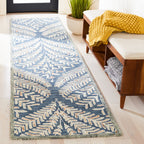 SAFAVIEH Handmade Capri Kert Wool Rug