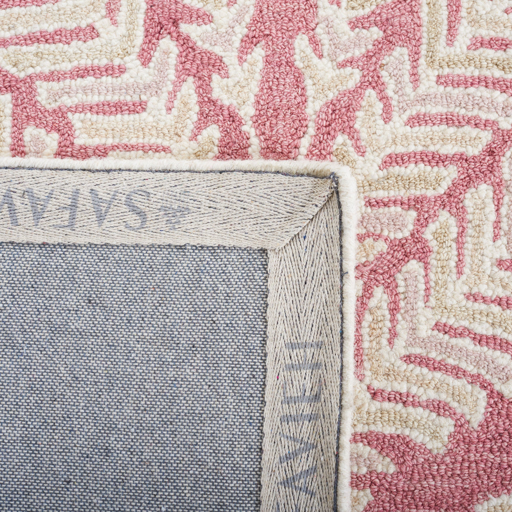 SAFAVIEH Handmade Capri Kert Wool Rug