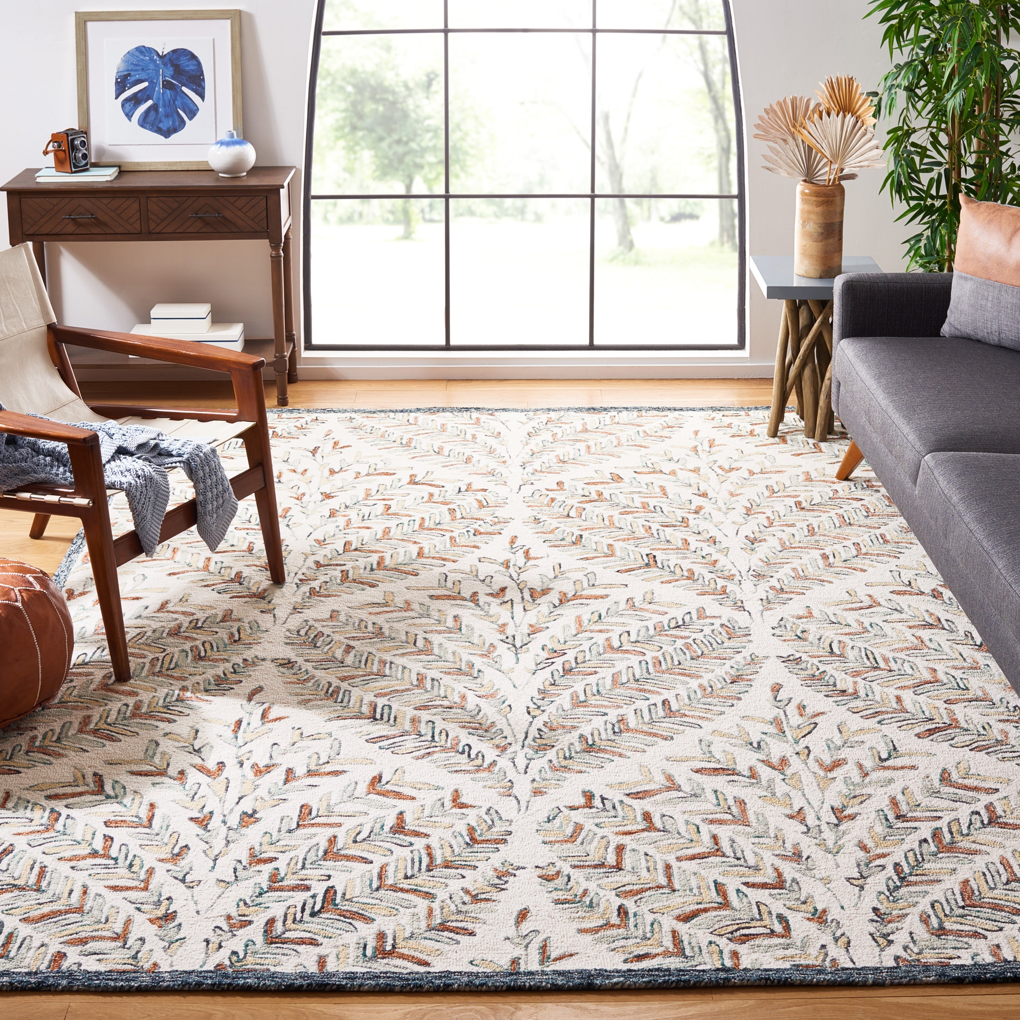 SAFAVIEH Handmade Capri Kert Wool Rug