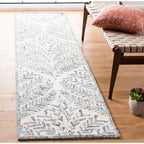 SAFAVIEH Handmade Capri Kert Wool Rug