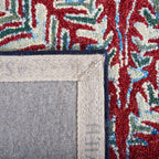 SAFAVIEH Handmade Capri Kert Wool Rug