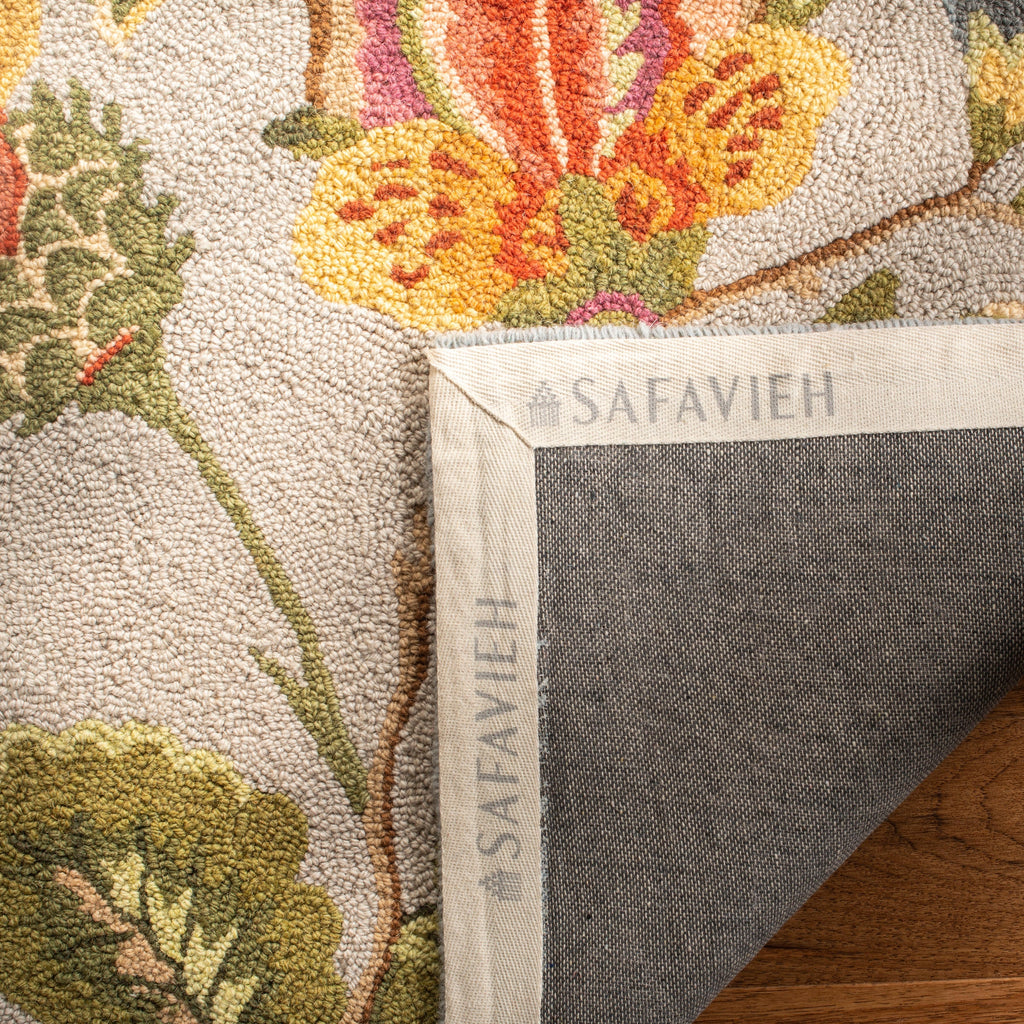 SAFAVIEH, Handmade Chelsea Jurendine French Country Floral Wool Rug