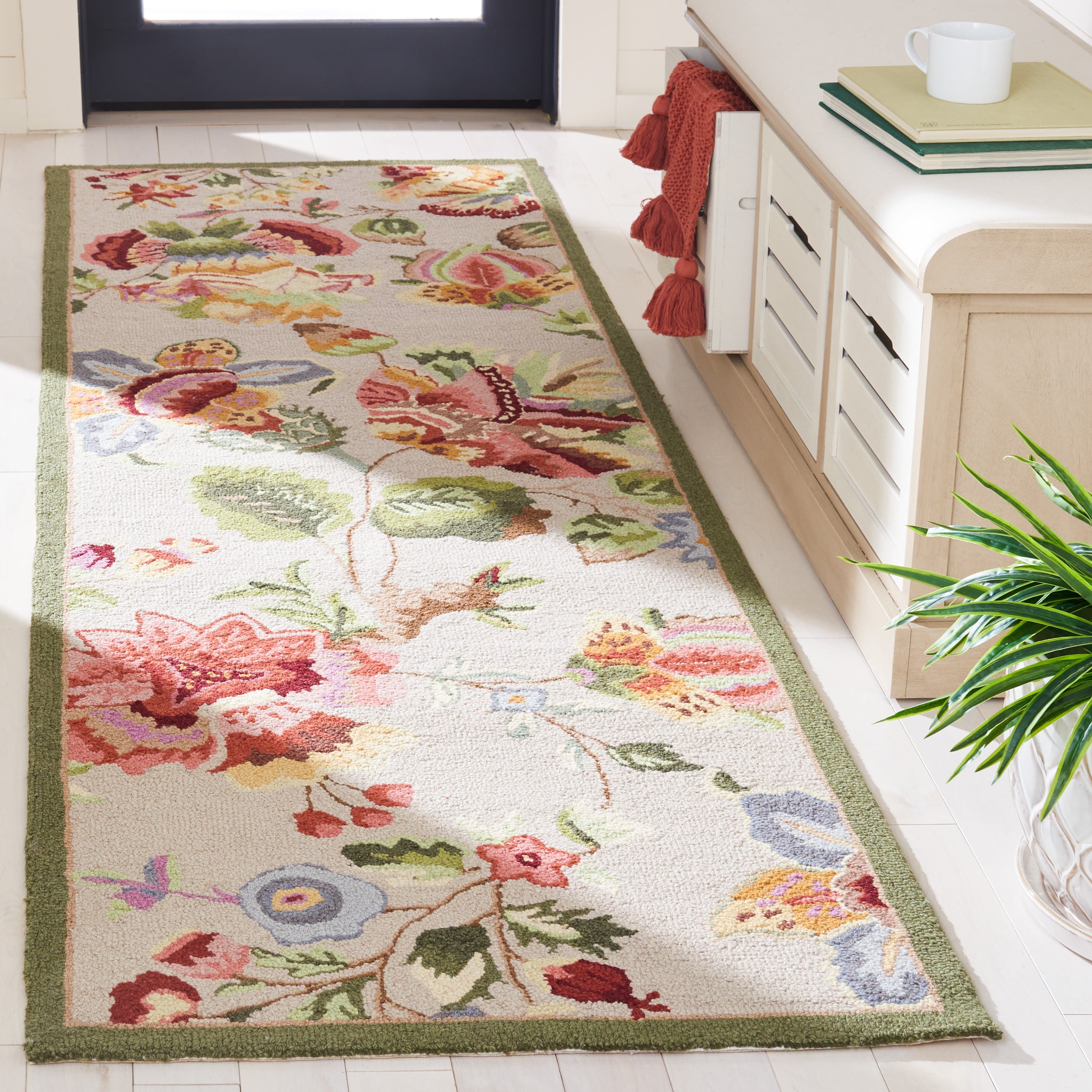 SAFAVIEH, Handmade Chelsea Jurendine French Country Floral Wool Rug