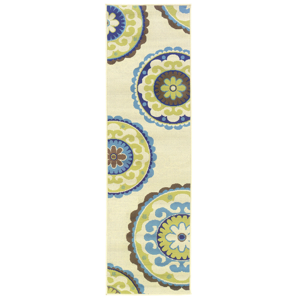 Vista Home Catalina Floral Medallions Indoor/ Outdoor Area Rug--