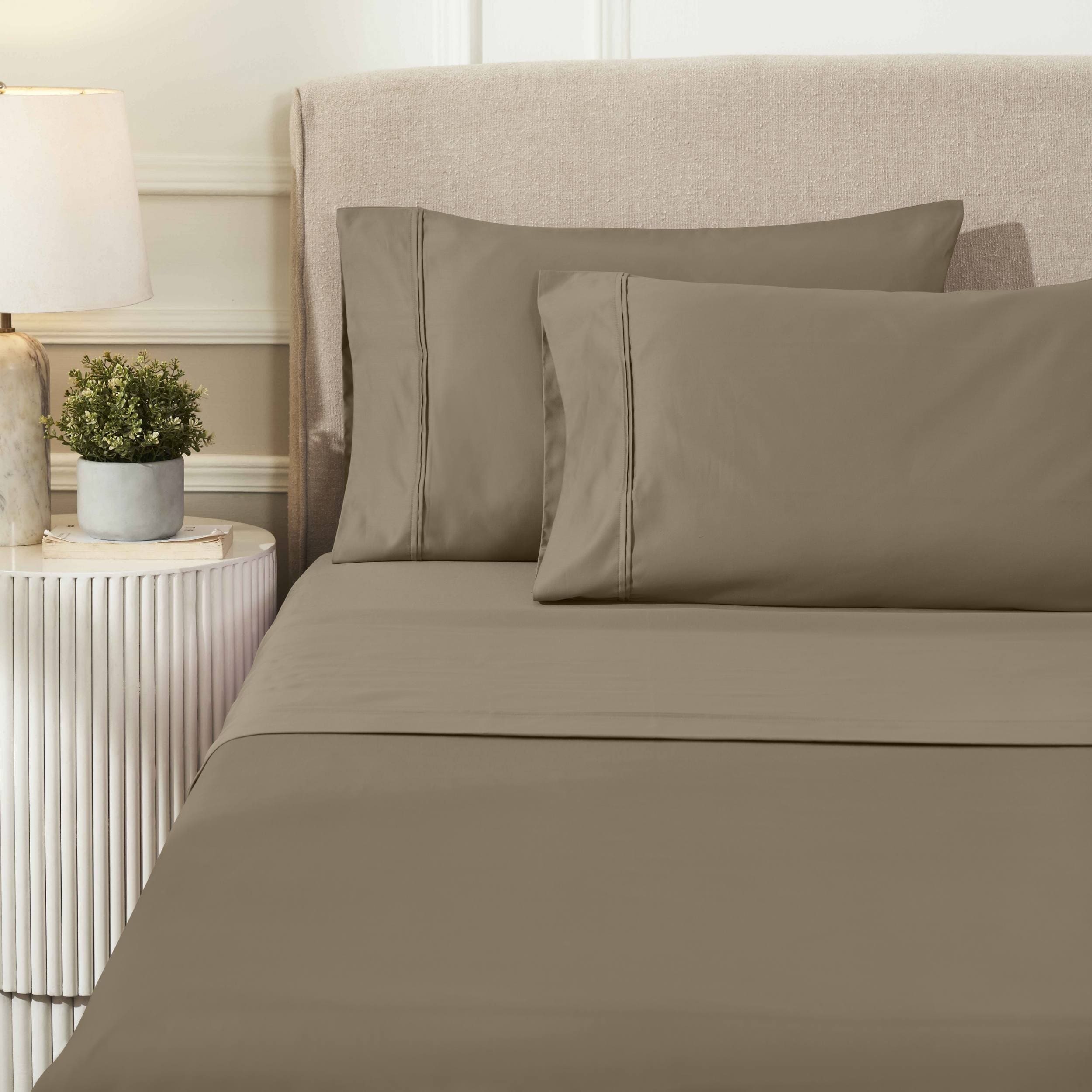 Superior Egyptian Cotton 1200 Thread Count Eco-Friendly Solid Sheet Set