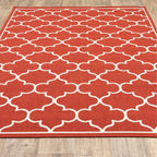 Vista Home Martinique Off-White/Brick Red Lattice Indoor/Outdoor Rug.