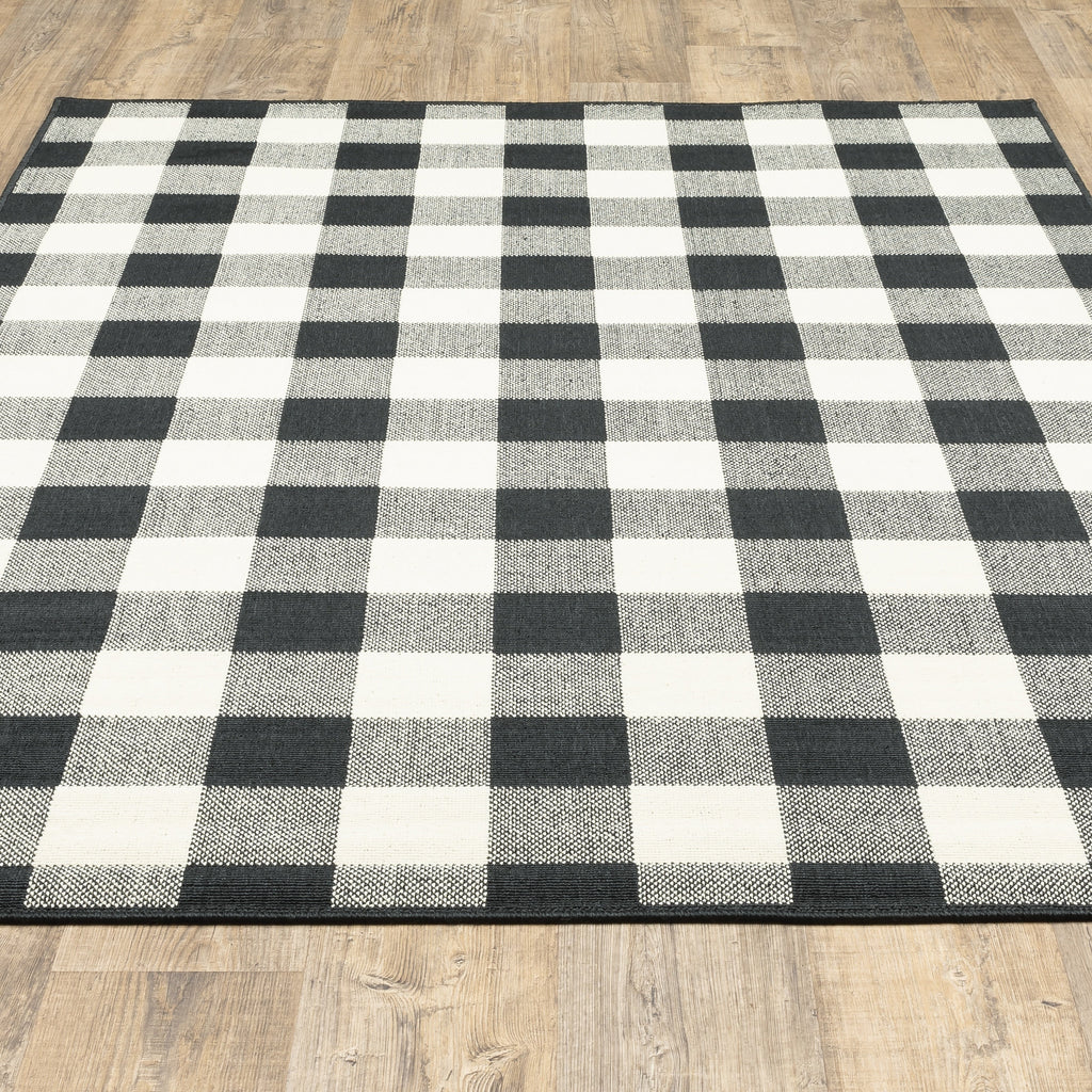 Vista Home Malta Gingham Check Indoor/Outdoor Area Rug