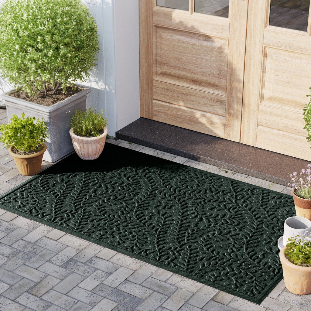 WaterHog Boxwood Indoor Outdoor Door Mat