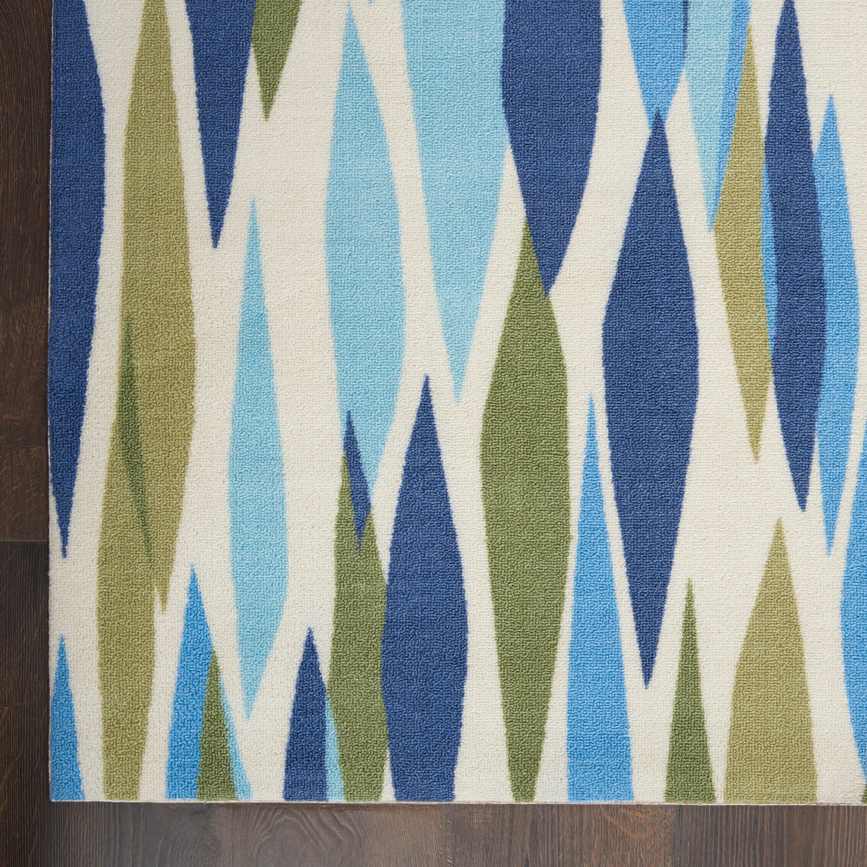 Waverly Sun N' Shade Modern Abstract Indoor Outdoor Area Rug