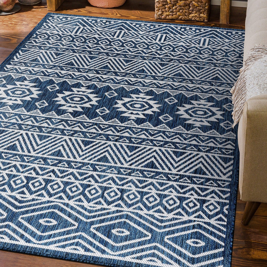 World Rug Gallery Distressed Geometric Bohemian Textured Flat Weave Indoor/Outdoor Area Rug