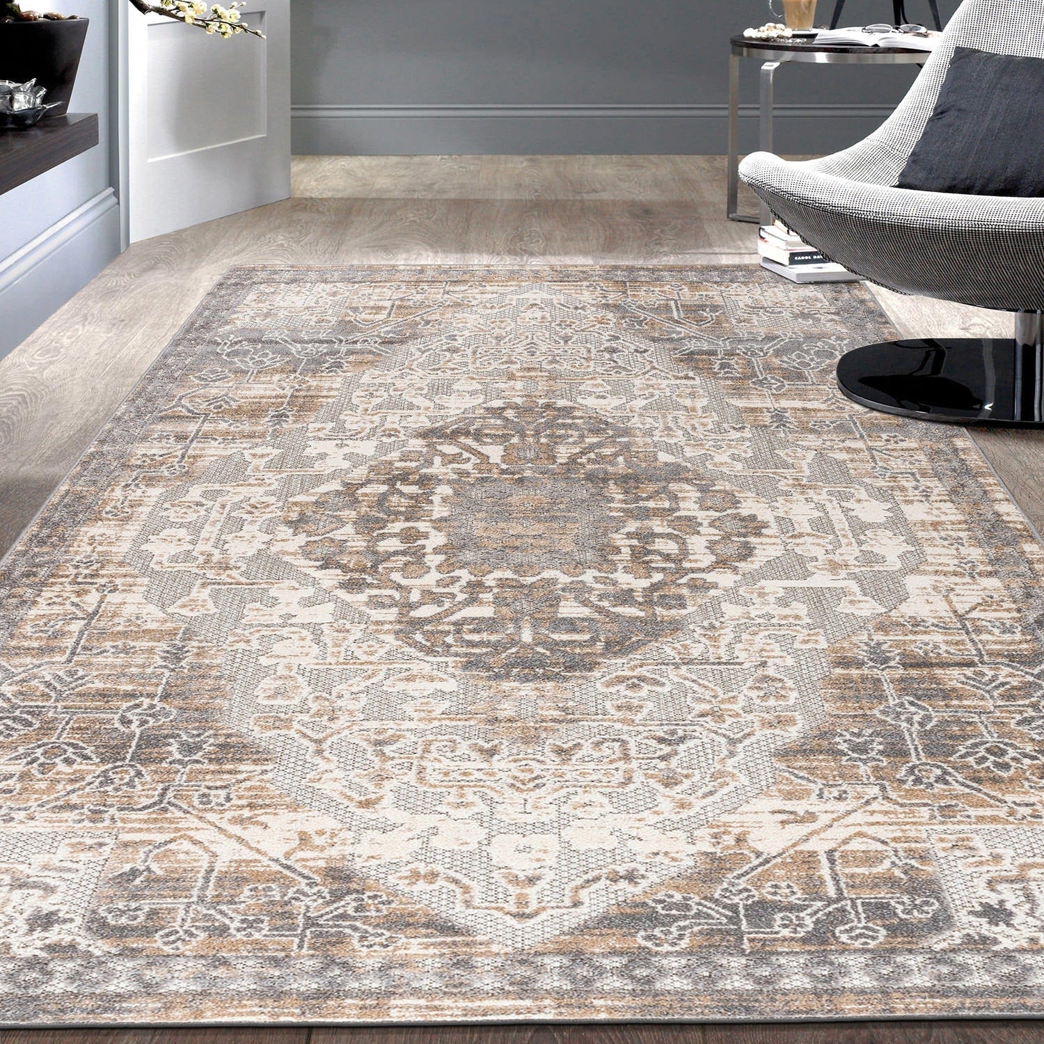 World Rug Gallery Distressed Traditional Indoor/Outdoor Area Rug