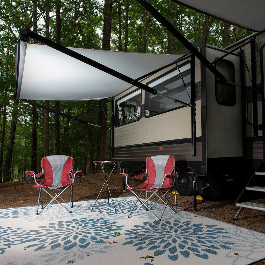 World Rug Gallery Modern Floral Aloha Reversible Recycled Plastic Outdoor Rugs